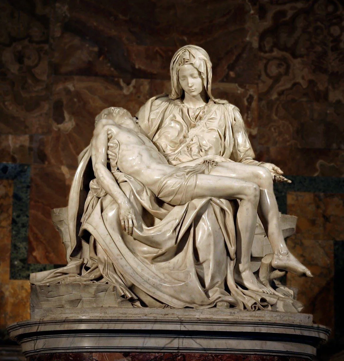 Michelangelo – Pietà